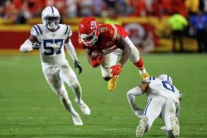 Chiefs Beat Colts 33-30 in OT as Harrison Butker Hits Game-Winning Field Goal