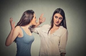 signs relationship is toxic