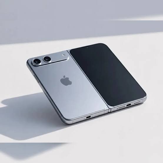 Foldable iPhone: 5 Amazing Details Behind Apple’s $2,000+ Phone